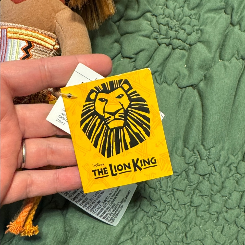 ✨ Lion King The Musical Stuffed Simba - Picture 2 of 3